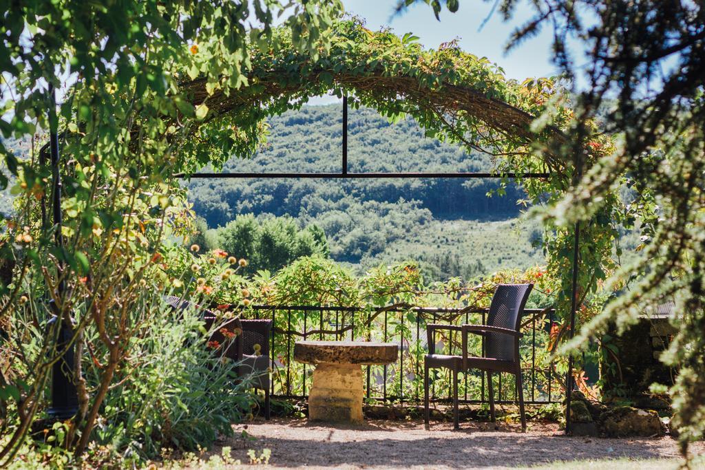 Chateau D'Ige Luaran gambar
