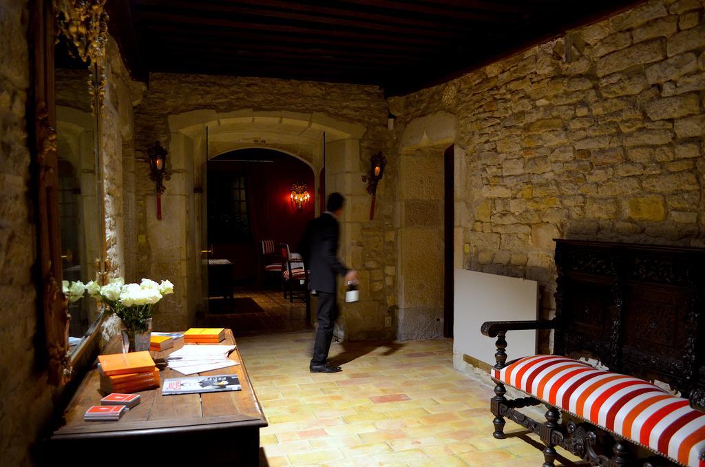 Chateau D'Ige Luaran gambar